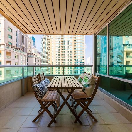 Maison Privee - Stunning Waterfront Apt With Marina View Nxt To Beach Dubaj Zewnętrze zdjęcie