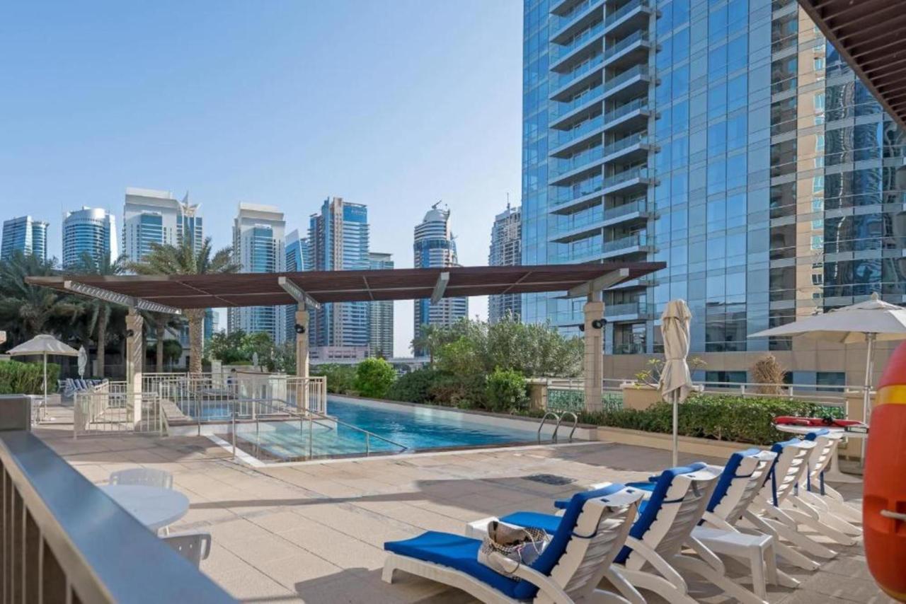 Maison Privee - Stunning Waterfront Apt With Marina View Nxt To Beach Dubaj Zewnętrze zdjęcie